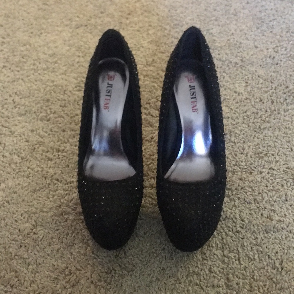 💎 JustFab Rhinestone Platform pumps 💎 - Picture 4 of 8